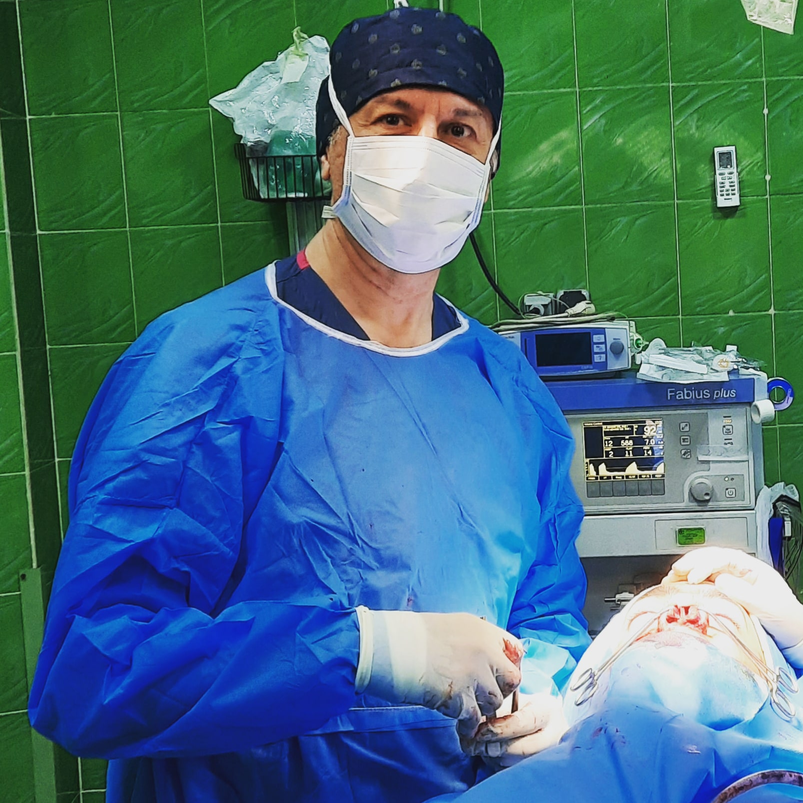 مطب دکترفرشید راسخ